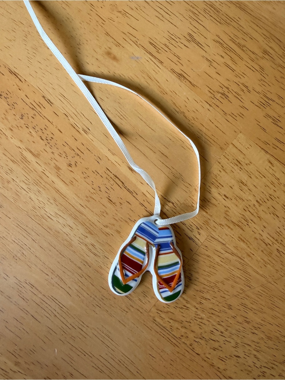 Longaberger Striped Flip-Flop Tie On in Multicolor